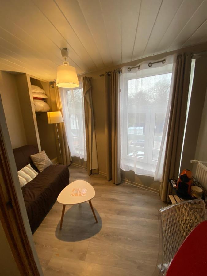 Studios & Appartements Confortables Au Centre De Bourbourg - Gare A Proximite Exteriör bild