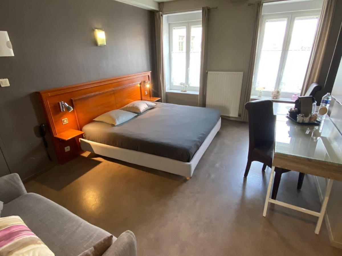 Studios & Appartements Confortables Au Centre De Bourbourg - Gare A Proximite Exteriör bild